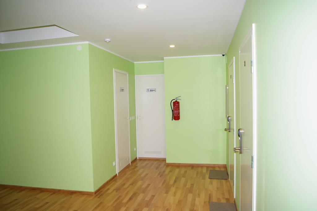 Kagu Hostel Voru Ngoại thất bức ảnh