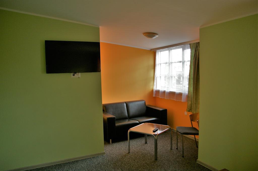 Kagu Hostel Voru Ngoại thất bức ảnh
